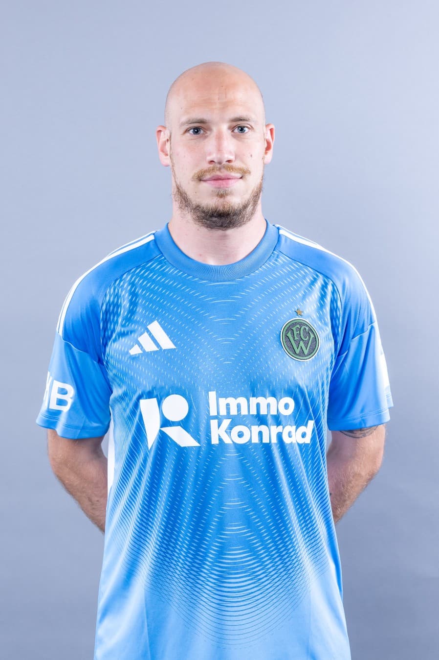 LUKAS TAUBER