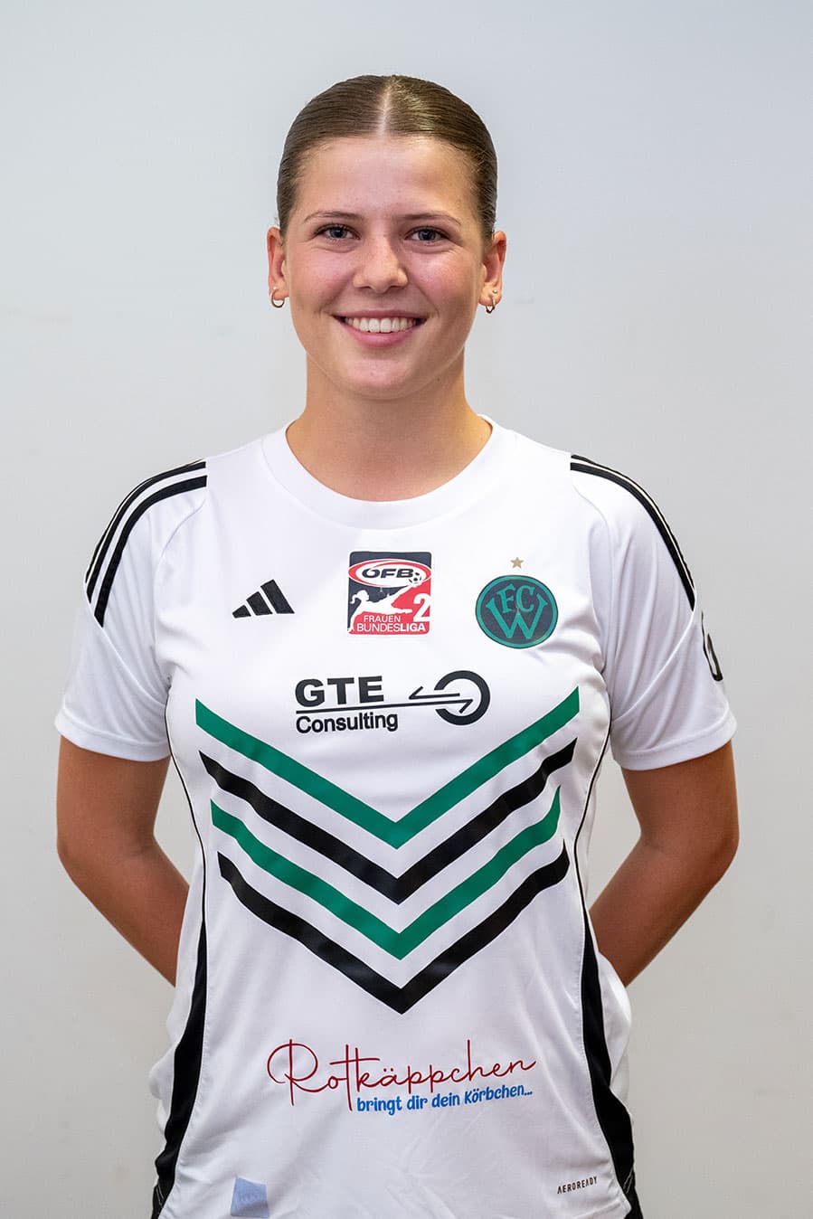 MICHAELA KASENBACHER